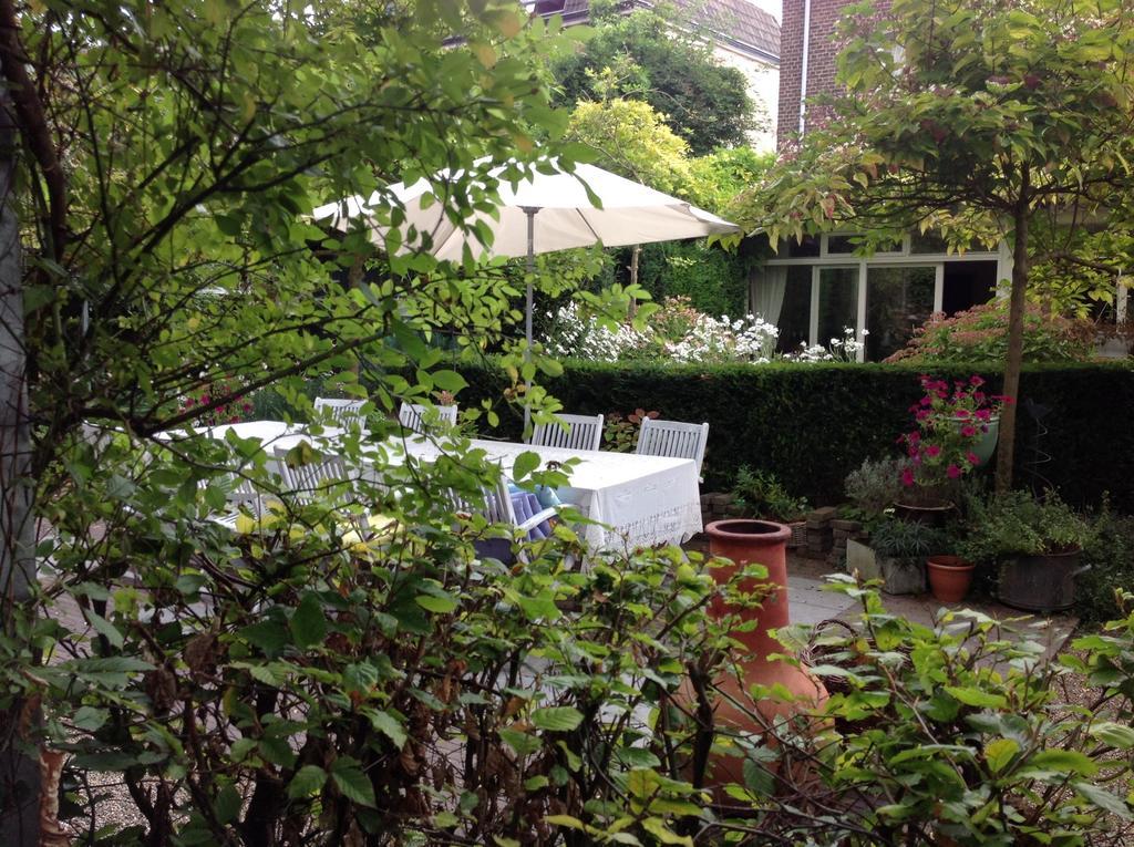 Annelies'Place To B& B Μάαστριχτ Δωμάτιο φωτογραφία